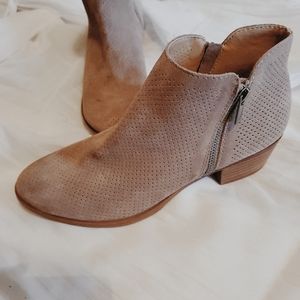 LUCKY BRAND BOOTIES